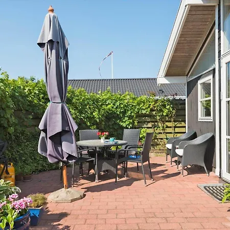 Semesterbostad 30403-odder-rylevej-88 *